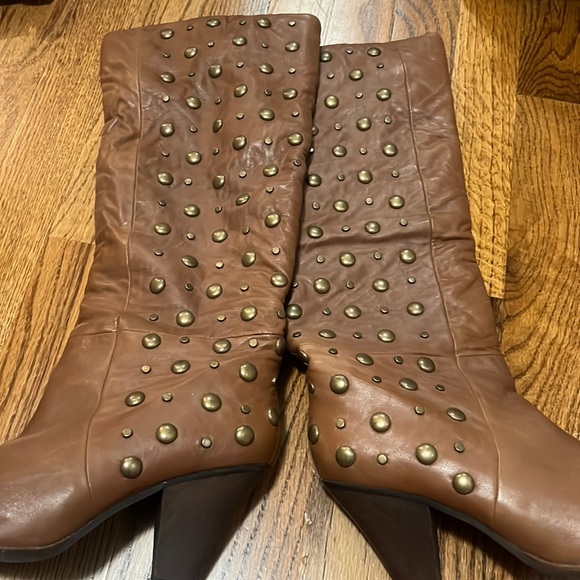 studded boots - Picture 1 of 4